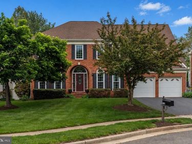 5105 CLAYBANK LANE, CENTREVILLE, VA 20120