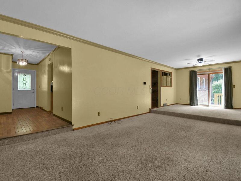 102 Whirlaway Loop SW, Pataskala, OH 43062 Photo 14