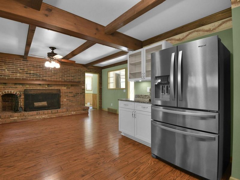 102 Whirlaway Loop SW, Pataskala, OH 43062 Photo 4