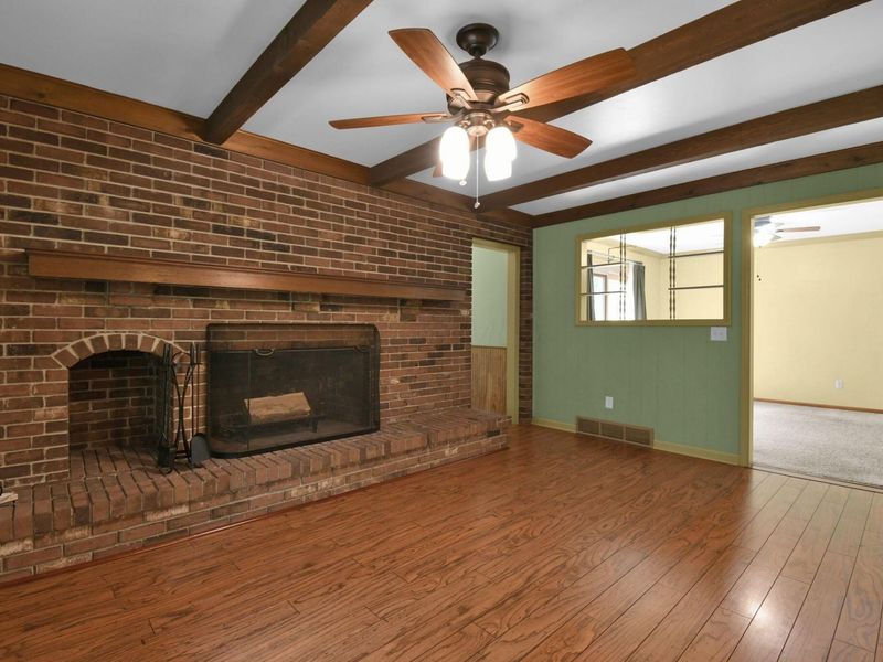 102 Whirlaway Loop SW, Pataskala, OH 43062 Photo 7