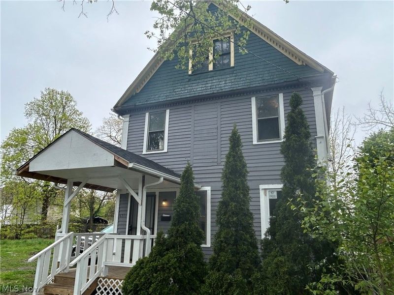 6710 Bliss Avenue, Cleveland, OH 44103 Photo 2