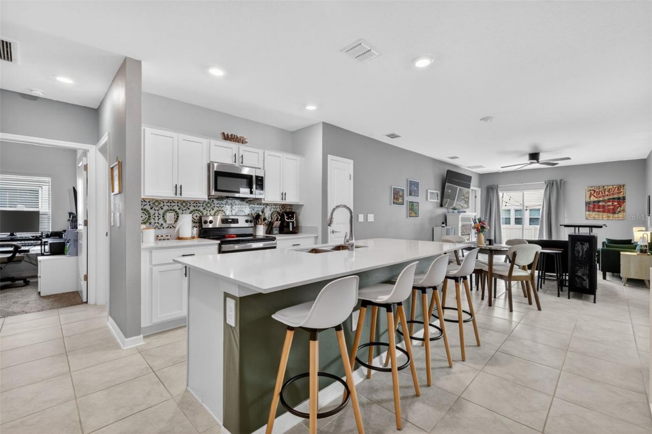 4394 Babbling Brook Way, Kissimmee, FL 34746 Photo