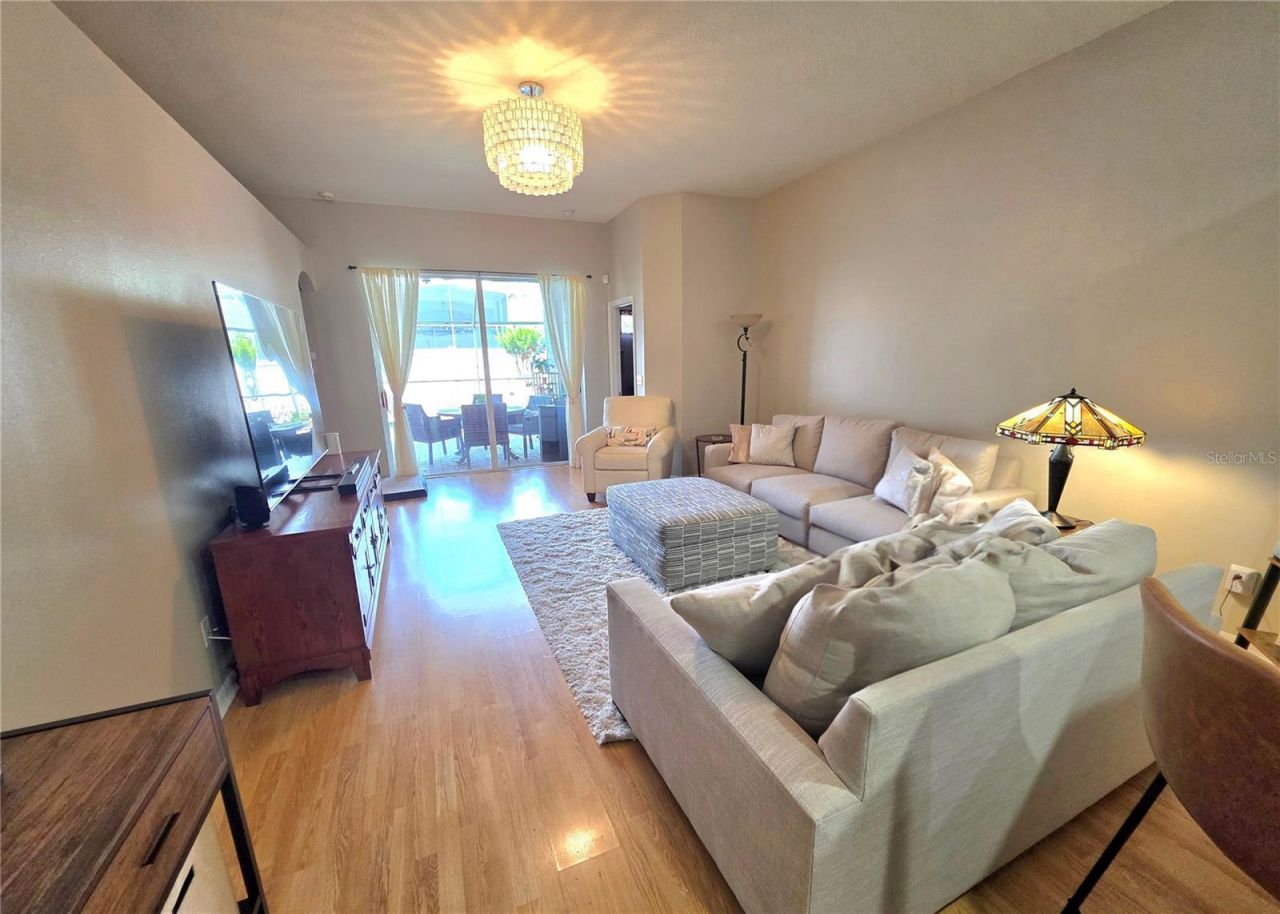 2608 Vinedale Avenue, Valrico, FL 33596 Photo