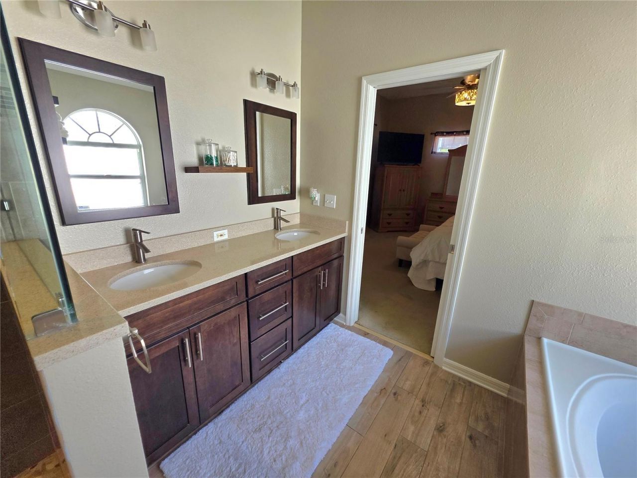 2608 Vinedale Avenue, Valrico, FL 33596 Photo