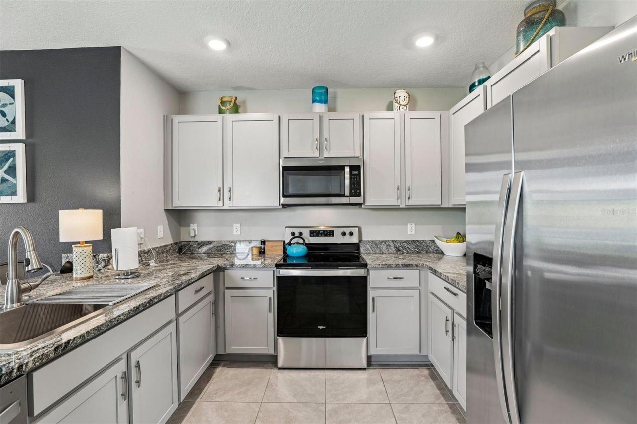 3520 Maple Grove Way, Plant City, FL 33565 Photo