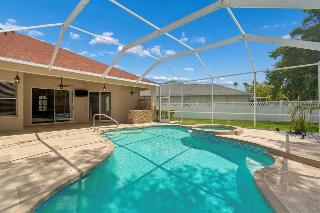 16329 Ashington Park Drive, Tampa, FL 33647 Photo