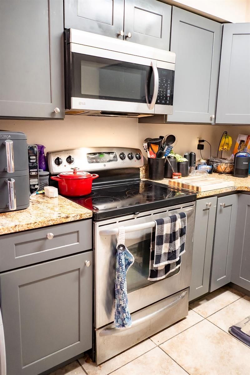 8204 Trammell Trail, Tampa, FL 33619 Photo