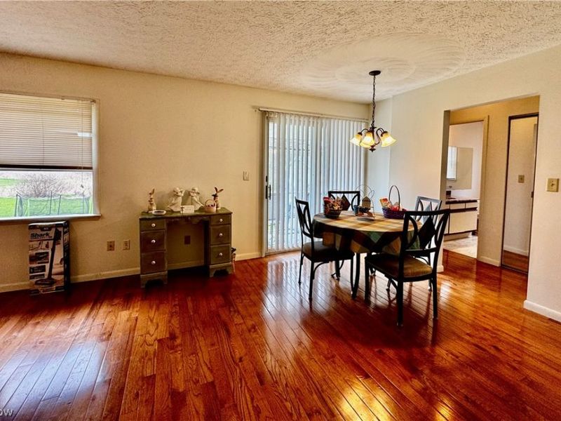 3160 Dewalt Drive, Akron, OH 44312 Photo 2