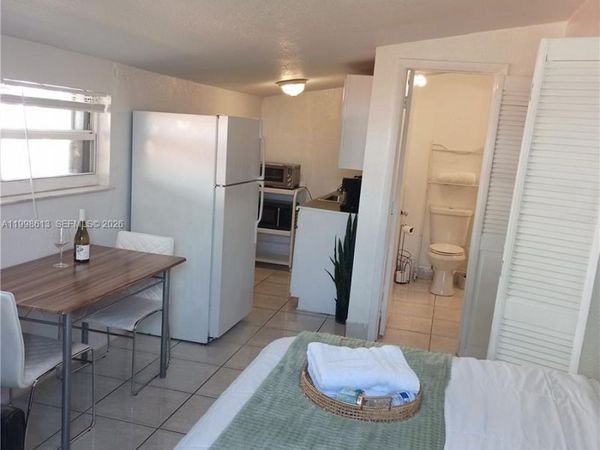7121 Taft St, Unit A, Hollywood, FL 33024