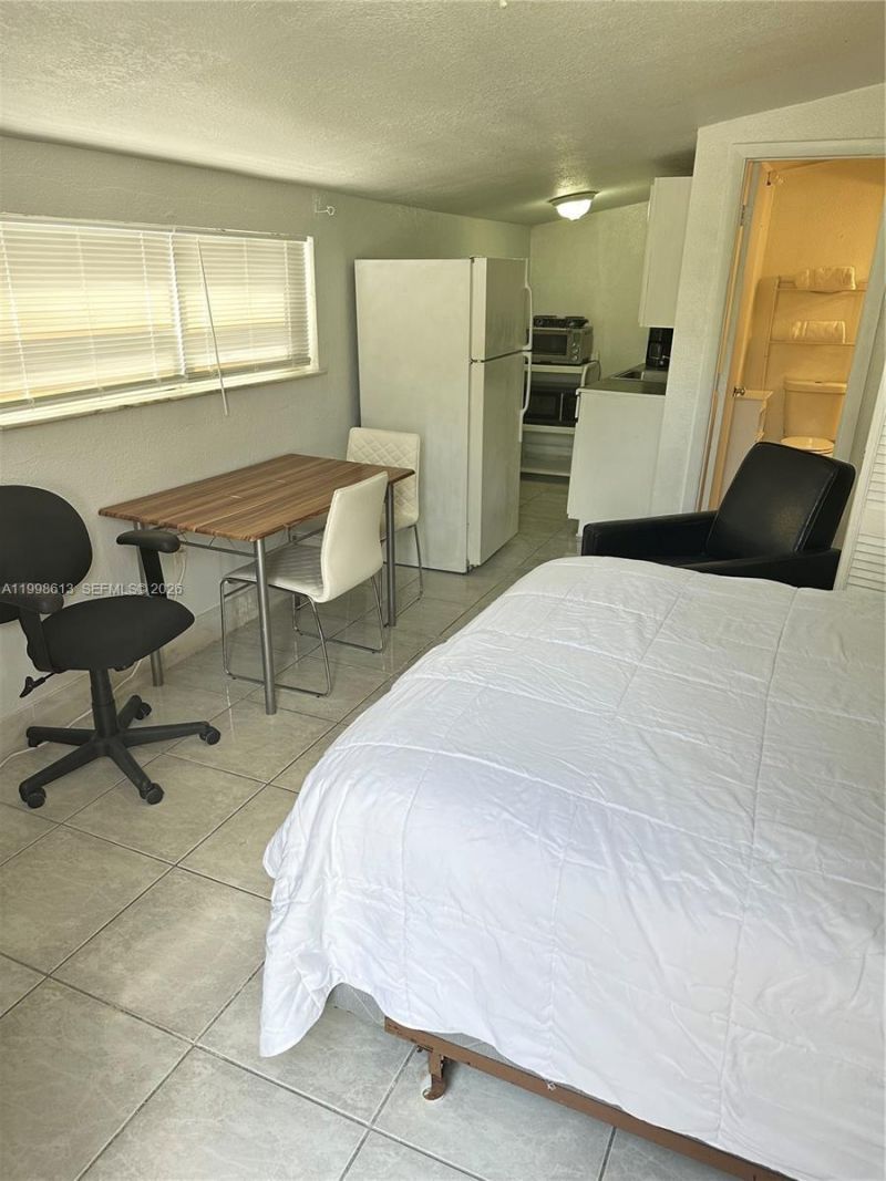 7121 Taft St , Unit A, Hollywood, FL 33024 Photo