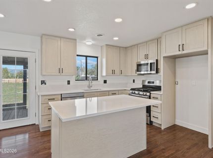 3587 Arcadia Drive, Carson City, NV 89705 Photo