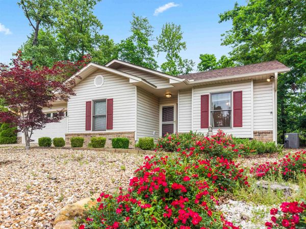 27 BURGOS Way, Hot Springs Village, AR 71909