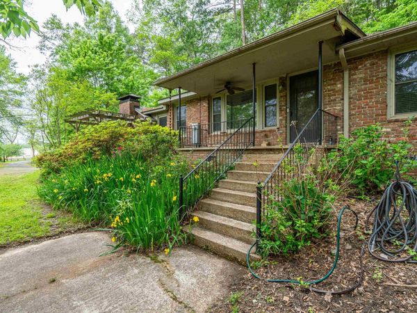 700 CARTER Road, Arkadelphia, AR 71923