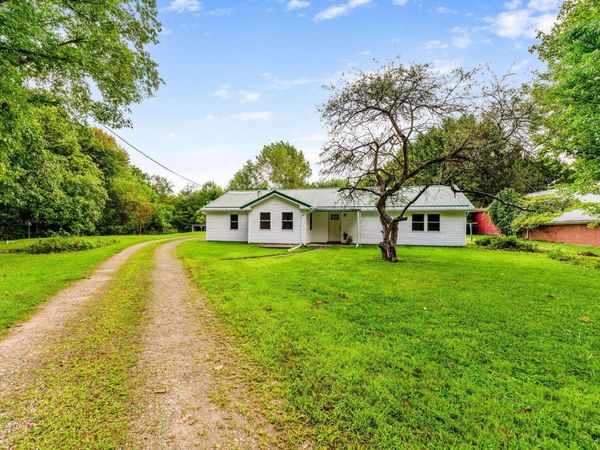 10819 Tucker Road , Mount Vernon, OH 43050