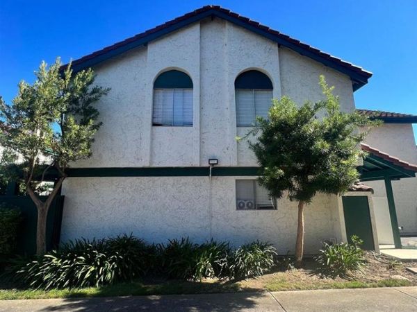 396 Hans Way, San Jose, CA 95133