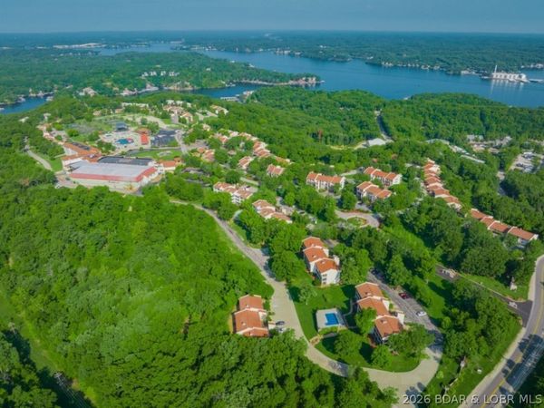 28 Center Court Drive, Unit 2B-738, Lake Ozark, MO 65049