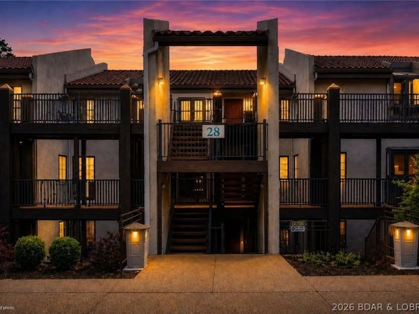 28 Center Court Drive, Unit 2B-738, Lake Ozark, MO 65049