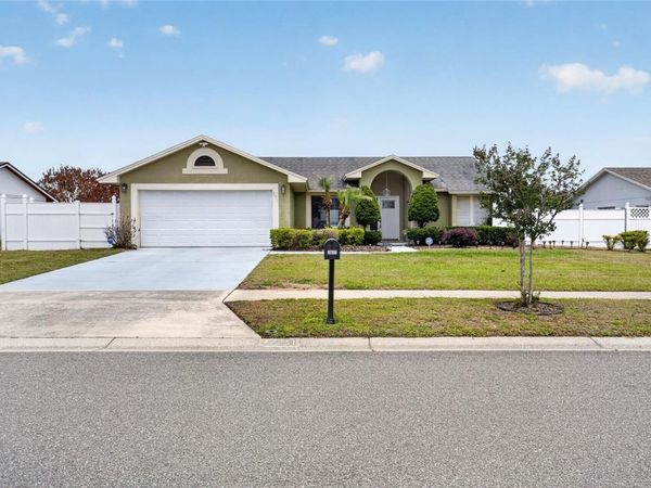 7821 KILLARY COURT , ORLANDO, FL 32835