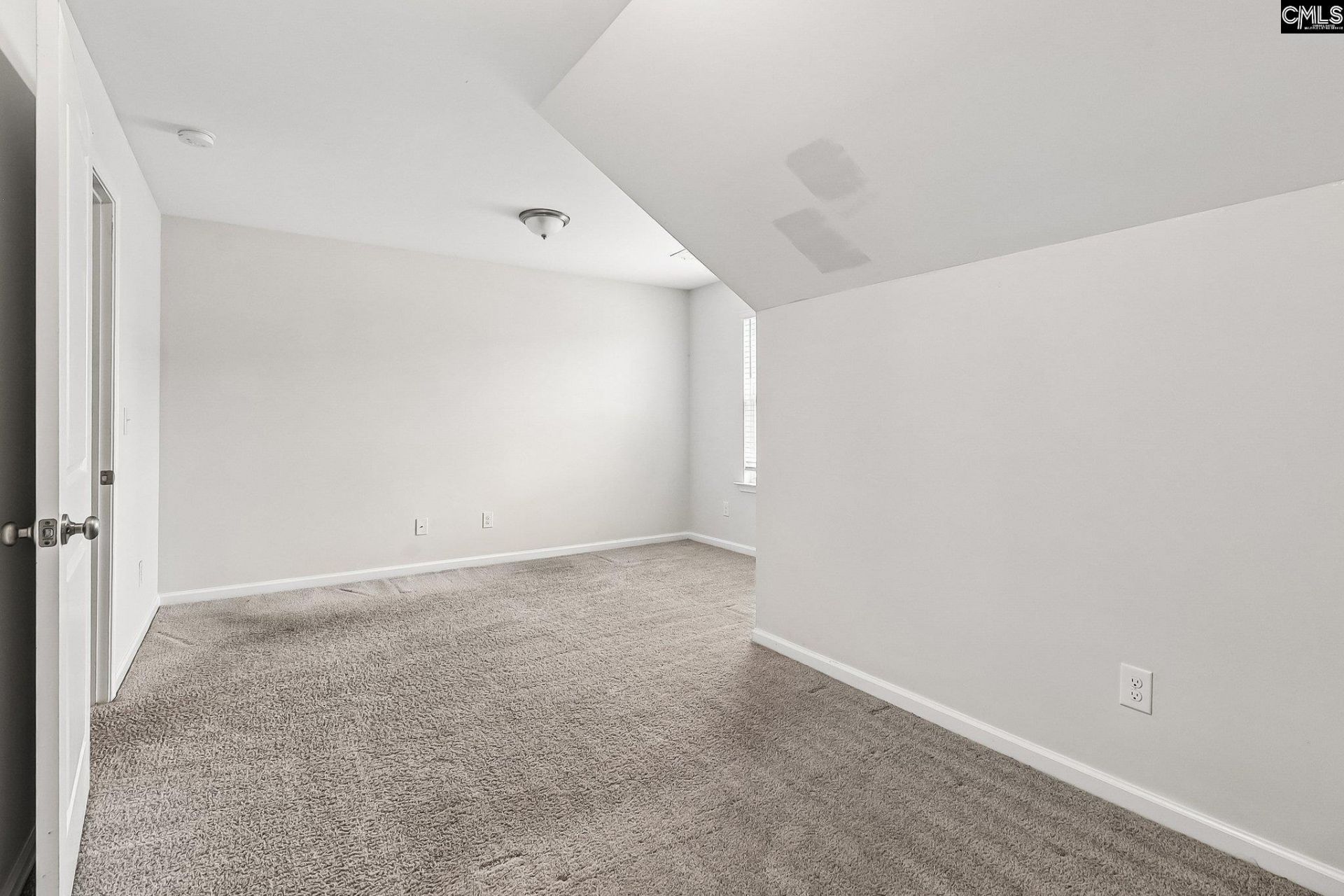 682 Bell Flower Lane Photo 28
