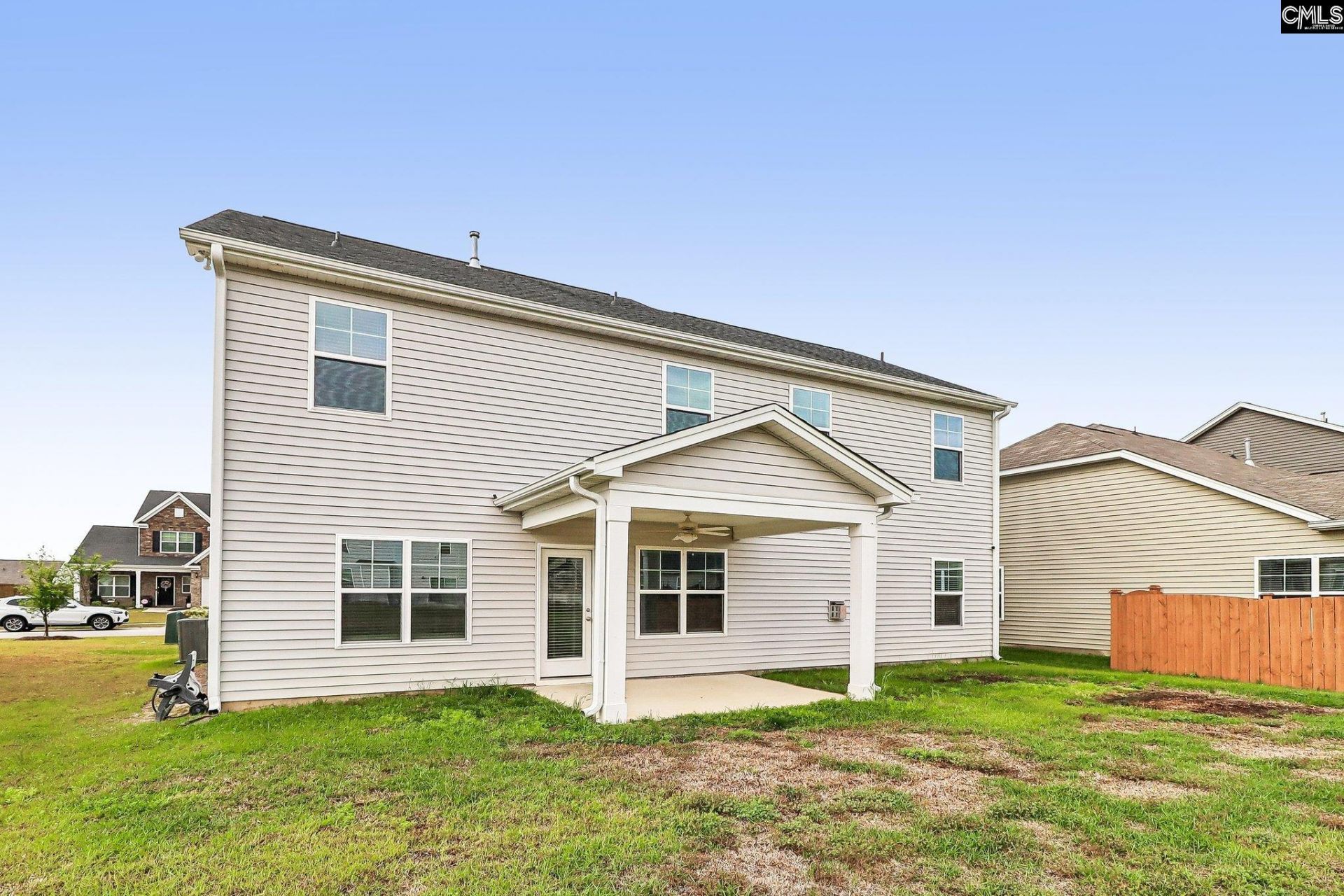 682 Bell Flower Lane Photo 32