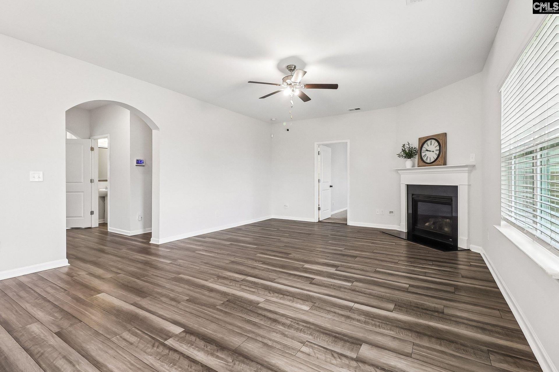 682 Bell Flower Lane Photo 9