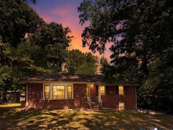 600 N Pinetta Drive, Midlothian, VA 23235