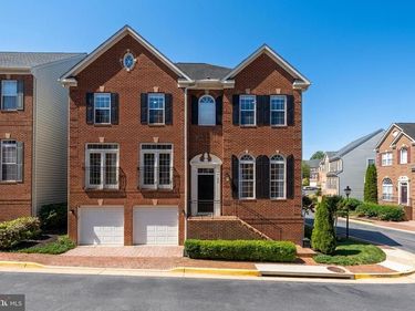 9100 PARK COVE DRIVE, FORT BELVOIR, VA 22060