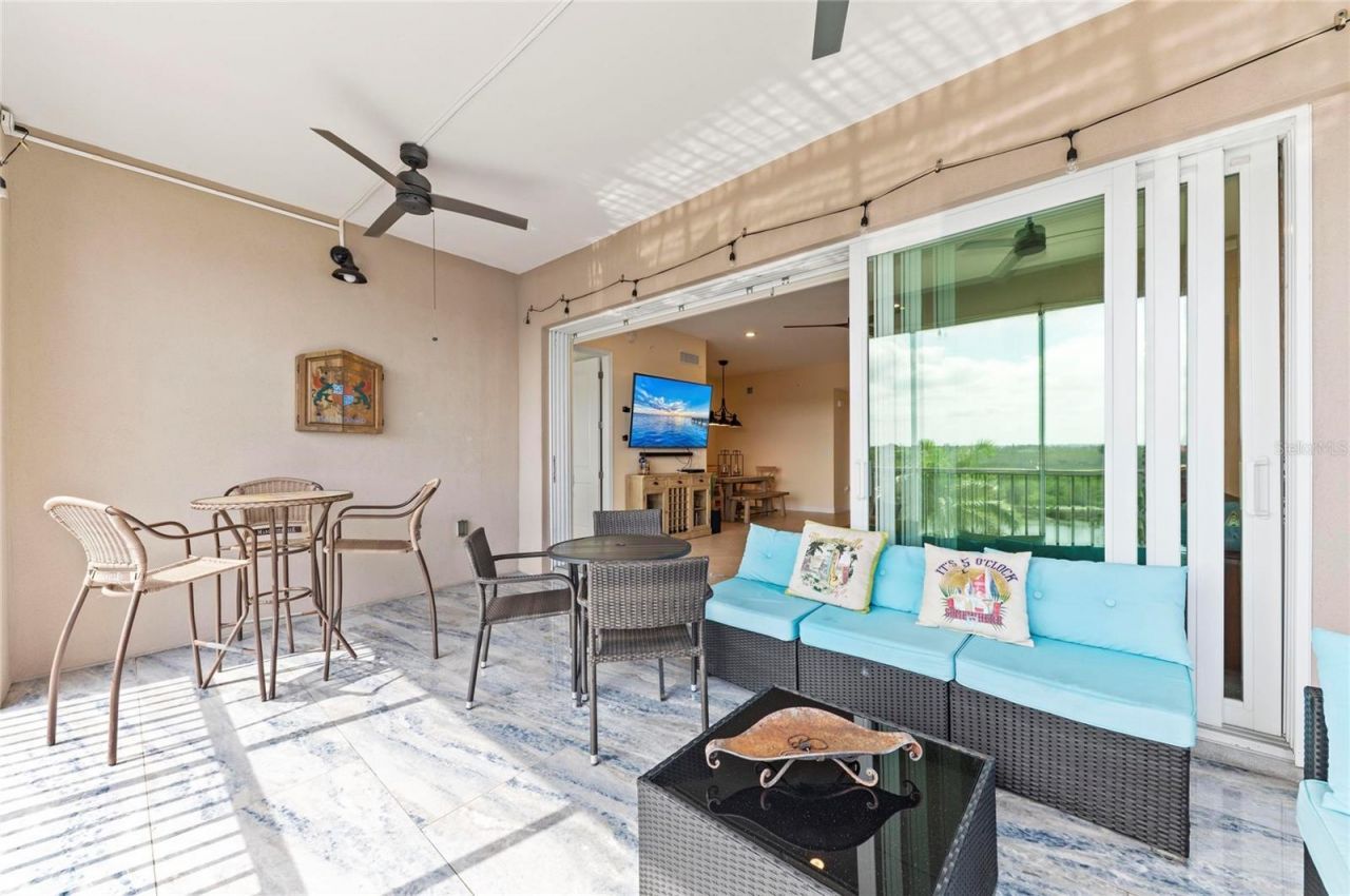 395 Aruba Circle, Unit 402, Bradenton, FL 34209 Photo
