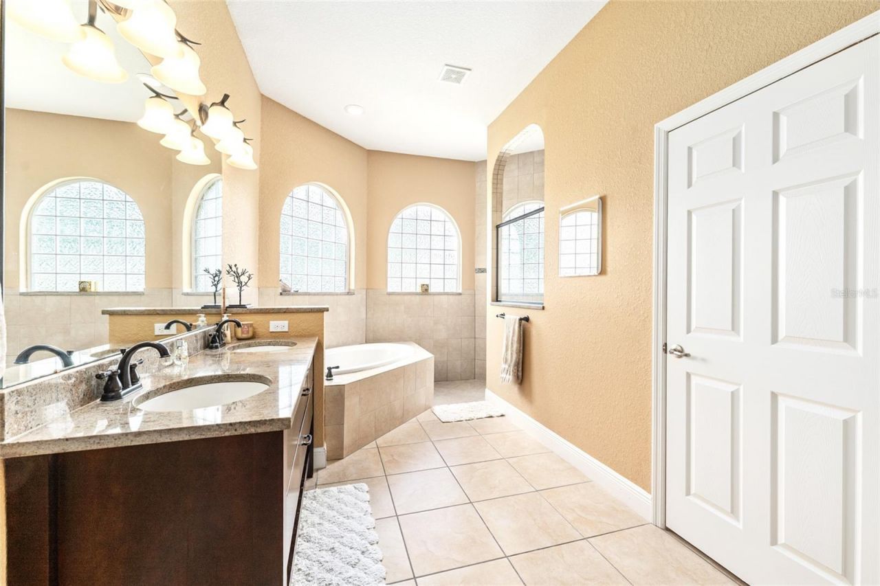 4518 SE 33rd Place, Ocala, FL 34480 Photo