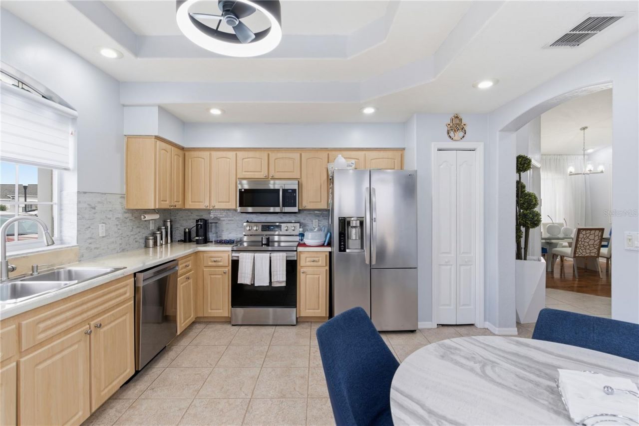 295 Royal Palm Way , Spring Hill, FL 34608 Photo