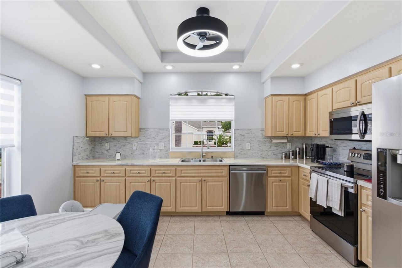 295 Royal Palm Way , Spring Hill, FL 34608 Photo