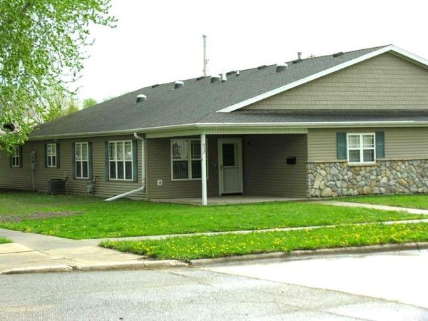 432 Pleasant Street, Osage, IA 50461