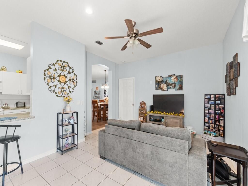1007 NW Tuscany Drive, Port Saint Lucie, FL 34986 Photo