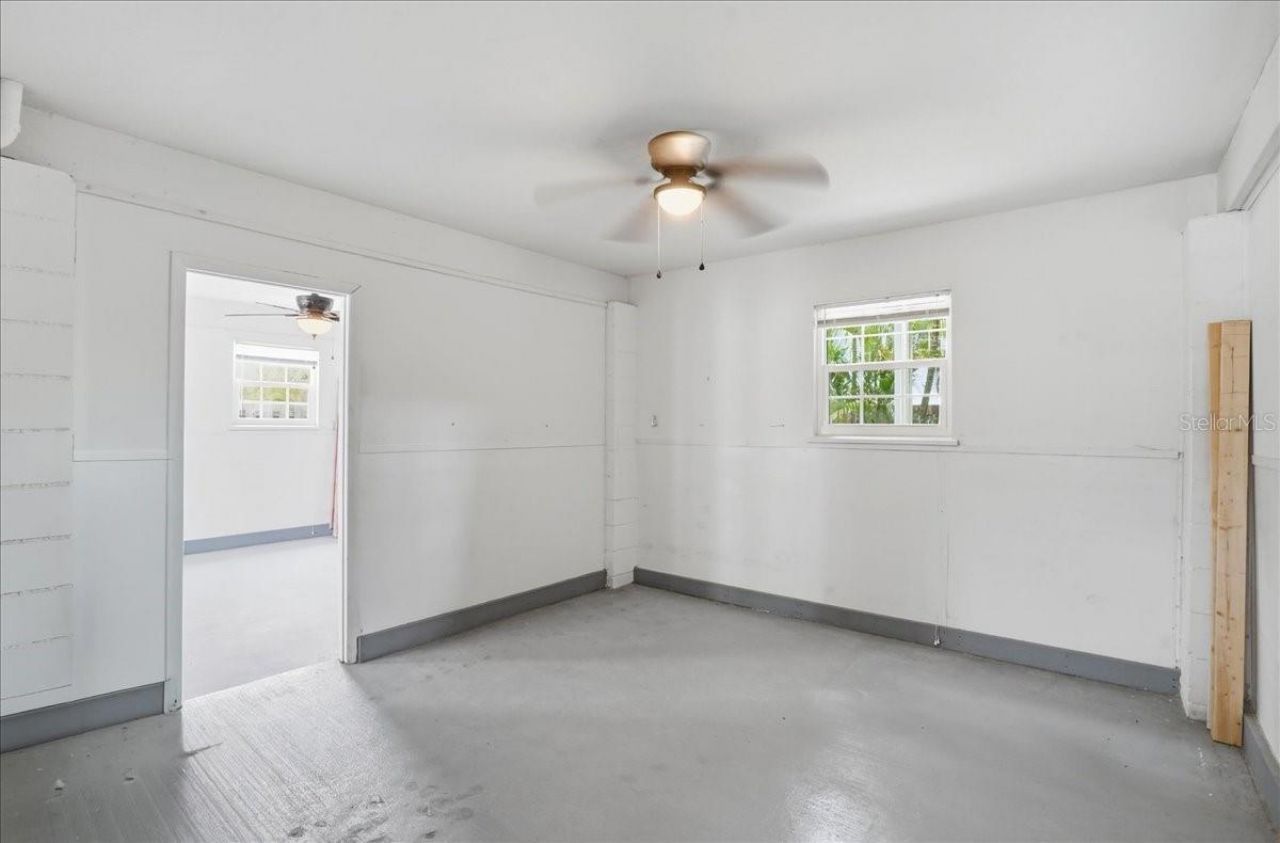 2811 Gulf Drive, Holmes Beach, FL 34217 Photo