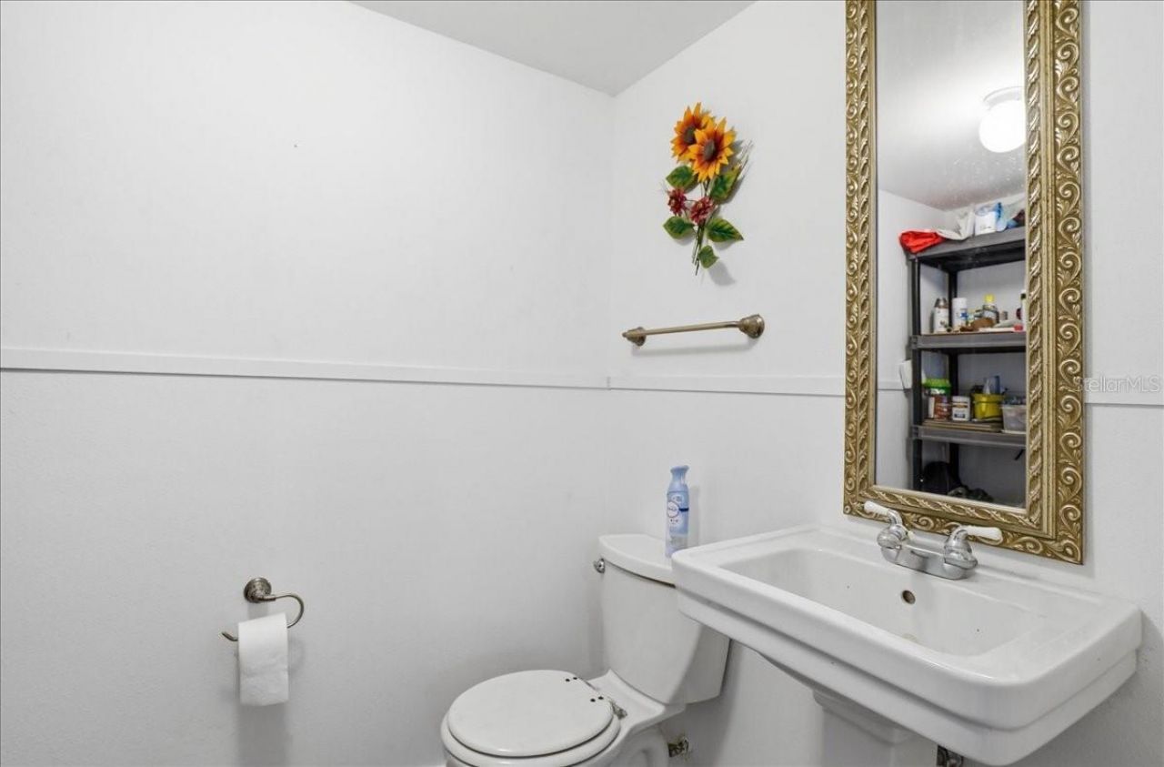 2811 Gulf Drive, Holmes Beach, FL 34217 Photo