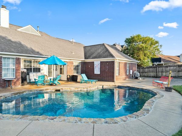 9794 KINGSRIDGE DR, Lakeland, TN 38002