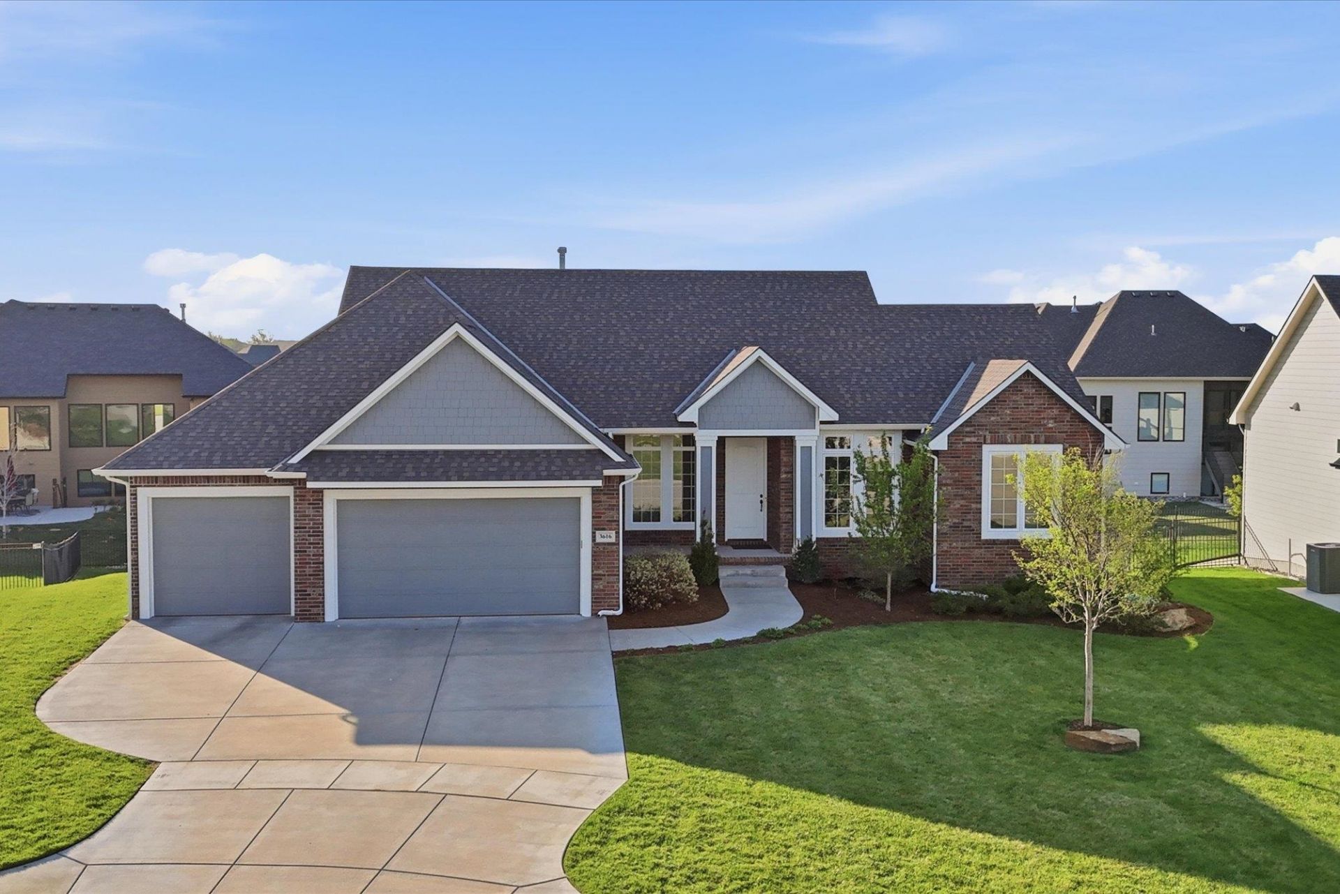 3616 N Crest Ct, Wichita, KS 67226 Main Photo