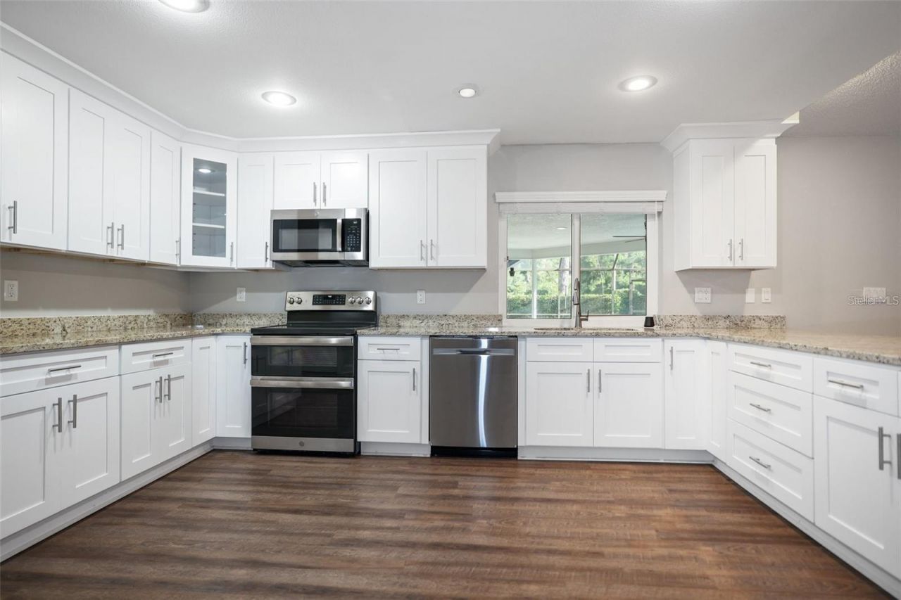 3297 Valemoor Drive, Palm Harbor, FL 34685 Photo