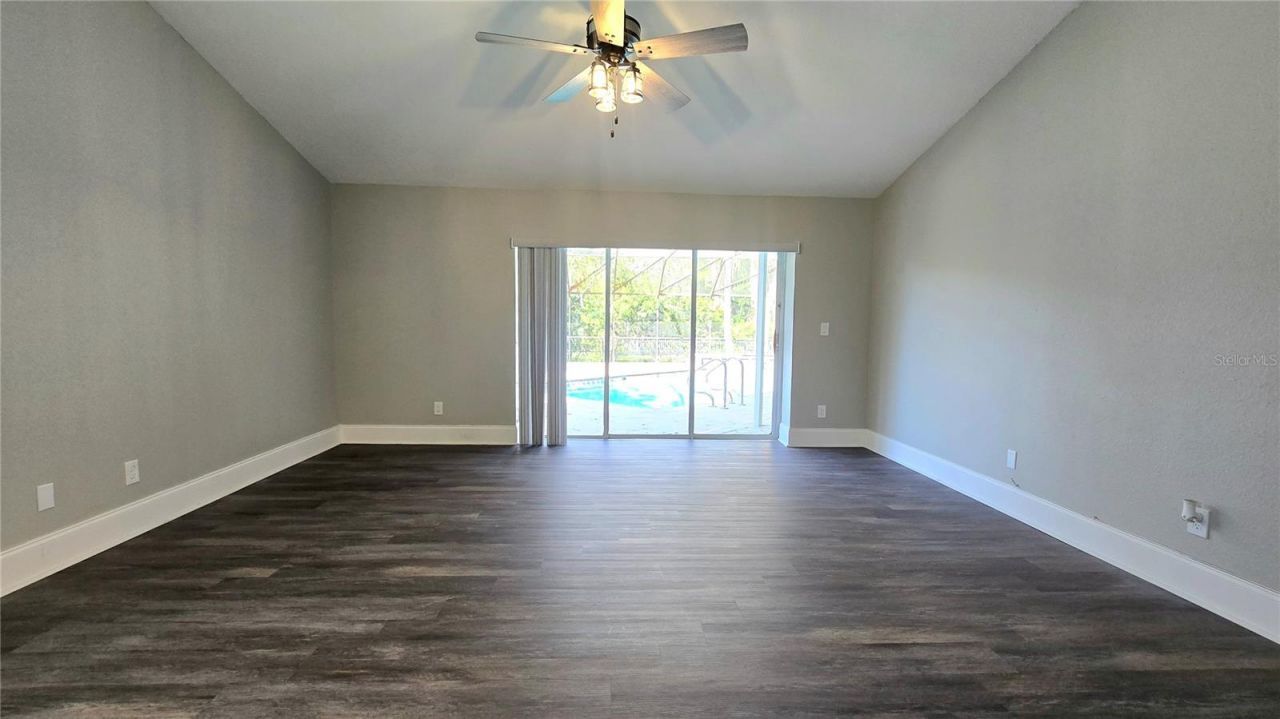 3297 Valemoor Drive, Palm Harbor, FL 34685 Photo