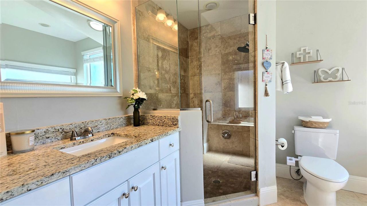 3297 Valemoor Drive, Palm Harbor, FL 34685 Photo