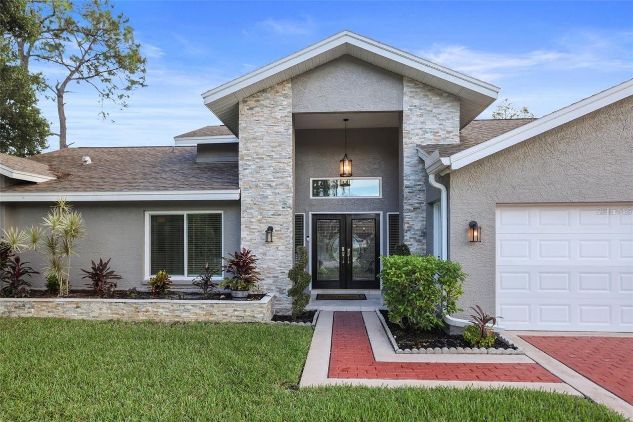 3297 Valemoor Drive, Palm Harbor, FL 34685 Photo
