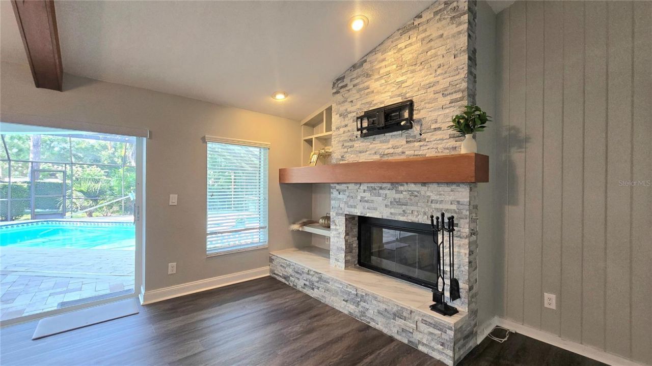 3297 Valemoor Drive, Palm Harbor, FL 34685 Photo