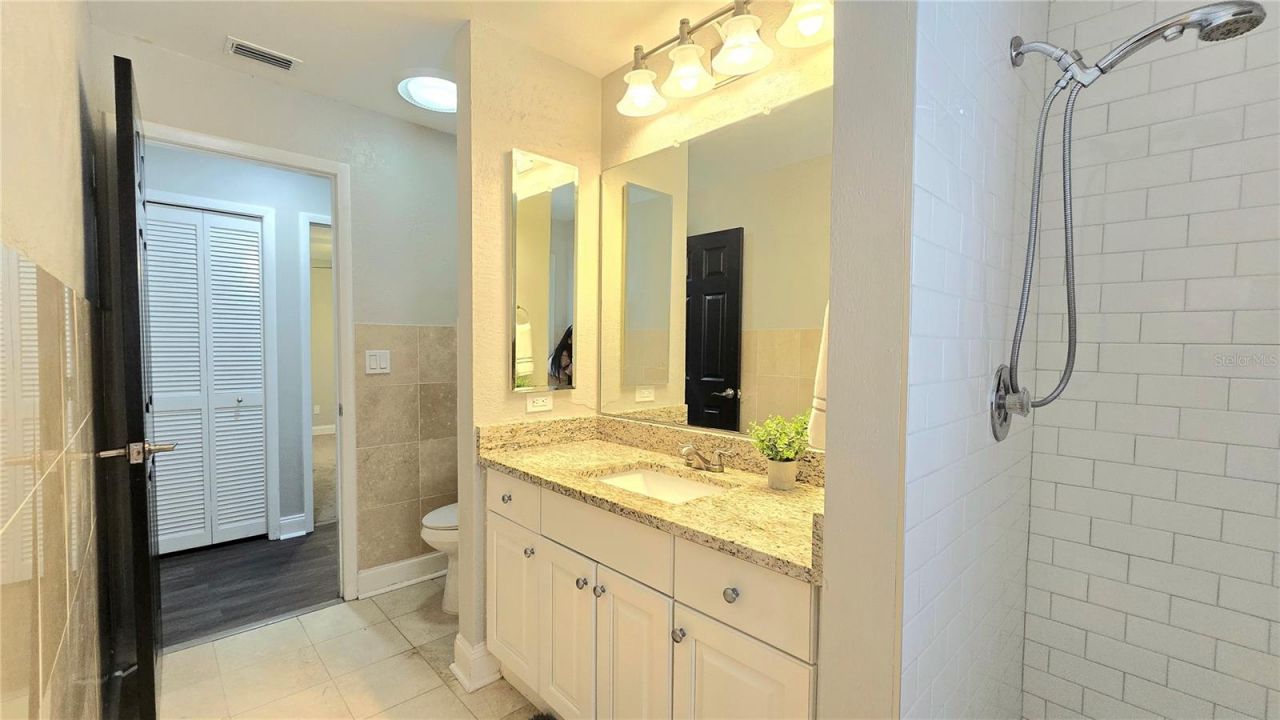 3297 Valemoor Drive, Palm Harbor, FL 34685 Photo