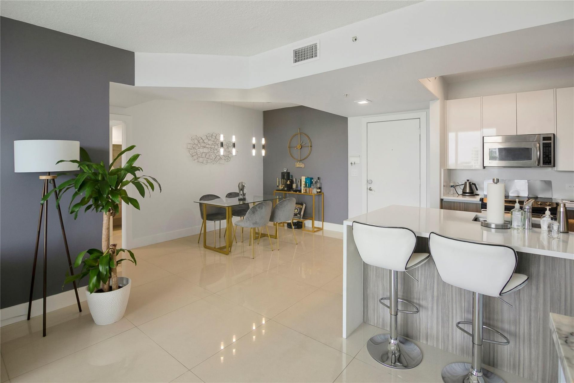 18800 NE 29th Avenue, Unit 704, Aventura, FL 33180 Photo