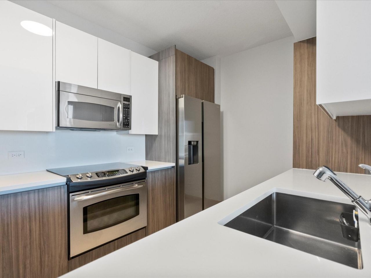 18800 NE 29th Avenue, Unit 704, Aventura, FL 33180 Photo