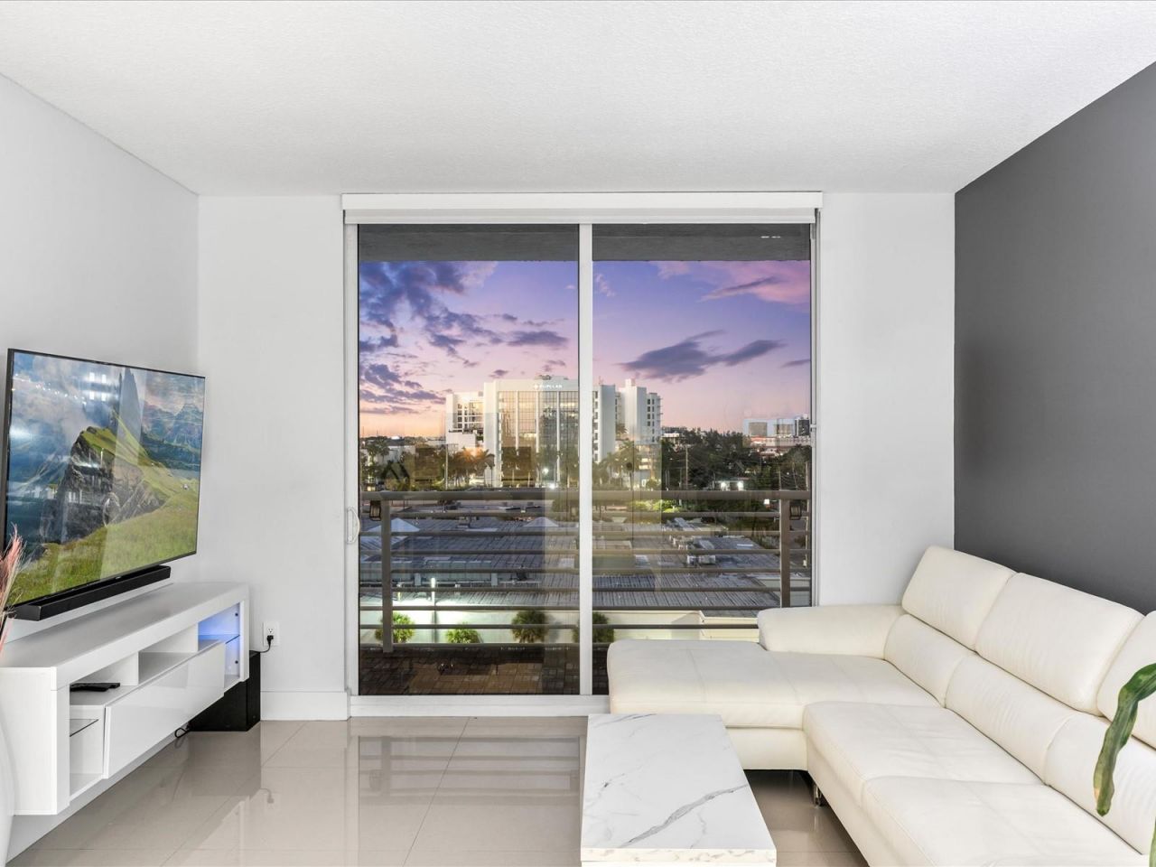 18800 NE 29th Avenue, Unit 704, Aventura, FL 33180 Photo