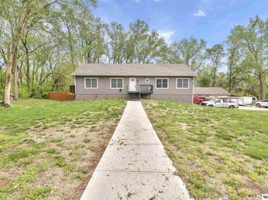 1403 Bluff Street, Bellevue, NE 68005