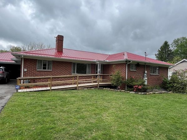 107 Travelers Lane, BECKLEY, WV 25801