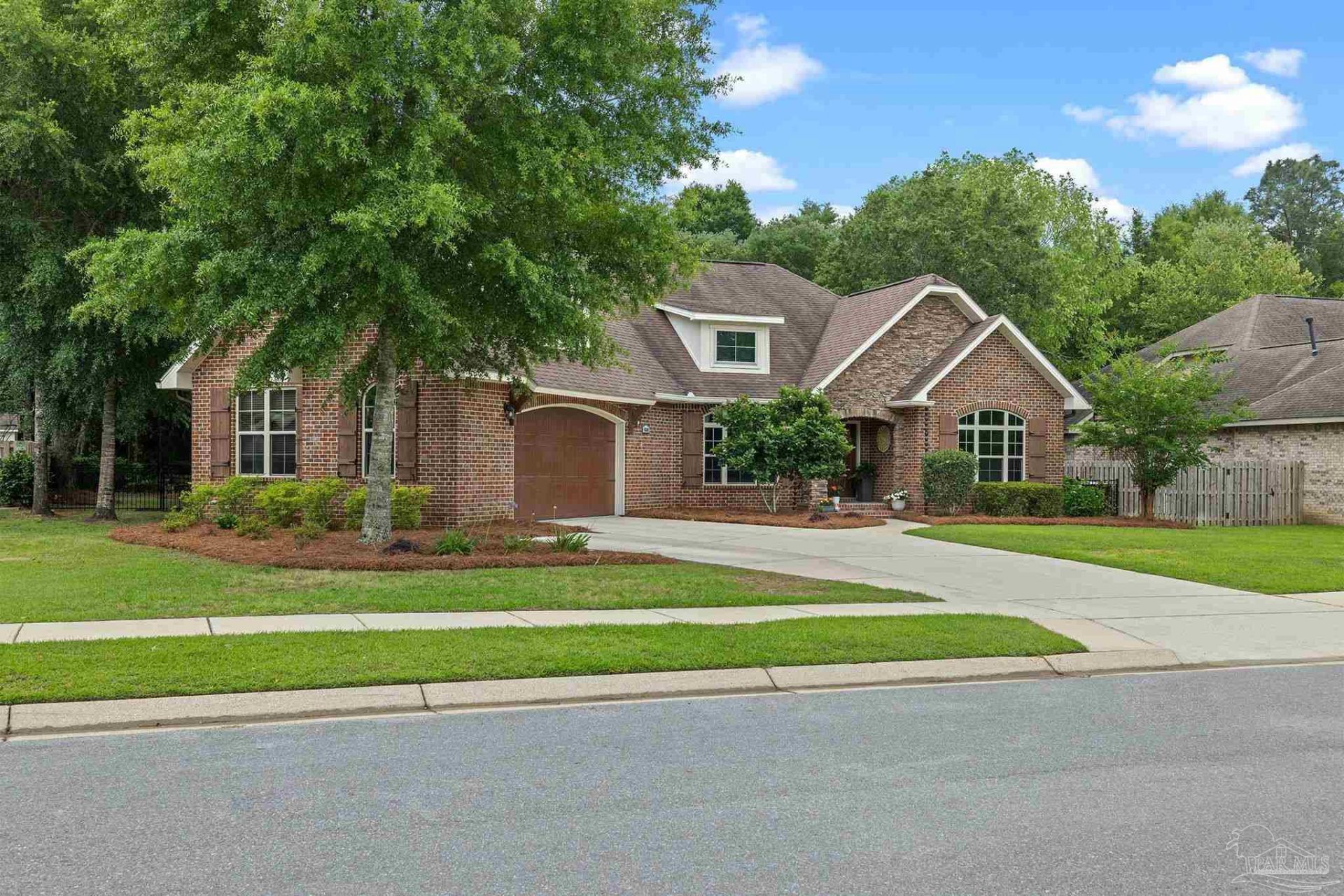 5849 Dahoon Dr, Pensacola, FL 32526 Main Photo