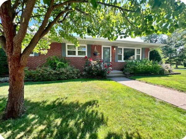 401 S 15th Street , Chesterton, IN 46304